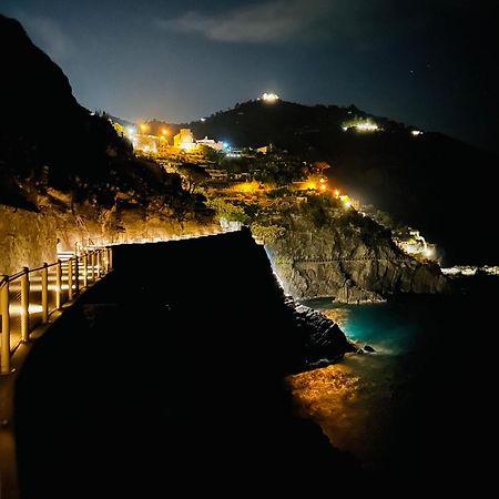 Al Castello Apartment Riomaggiore Ngoại thất bức ảnh