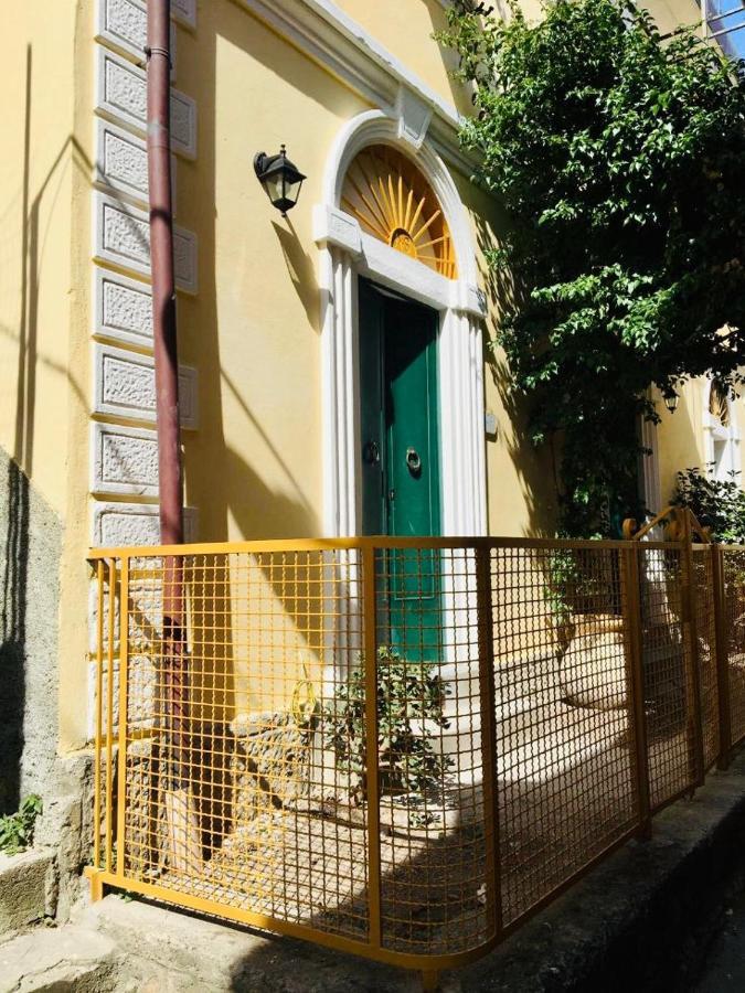 Al Castello Apartment Riomaggiore Ngoại thất bức ảnh